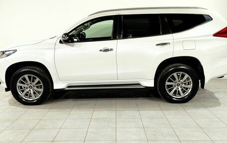 Mitsubishi Pajero Sport III рестайлинг, 2020 год, 3 320 000 рублей, 8 фотография