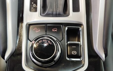 Mitsubishi Pajero Sport III рестайлинг, 2020 год, 3 320 000 рублей, 17 фотография