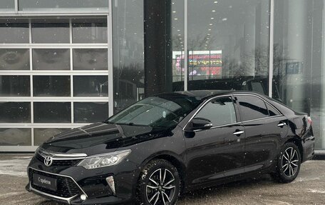 Toyota Camry, 2017 год, 2 530 000 рублей, 1 фотография