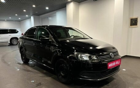 Volkswagen Polo VI (EU Market), 2011 год, 659 000 рублей, 1 фотография