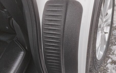 Mitsubishi Outlander III рестайлинг 3, 2014 год, 1 700 000 рублей, 11 фотография