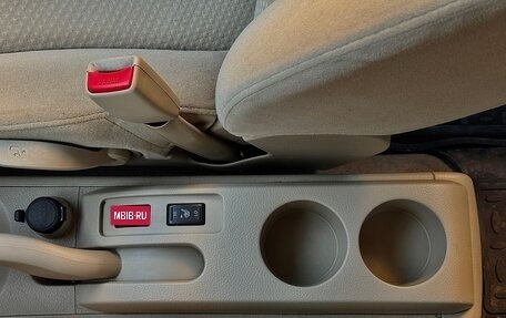 Nissan Tiida, 2012 год, 670 000 рублей, 32 фотография