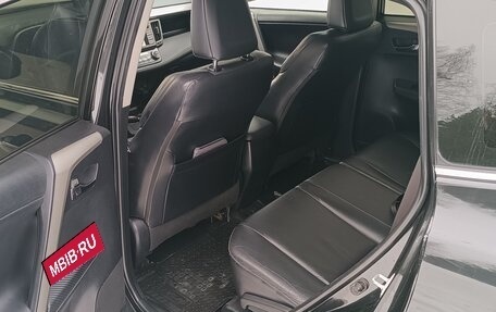 Toyota RAV4, 2013 год, 1 950 000 рублей, 4 фотография