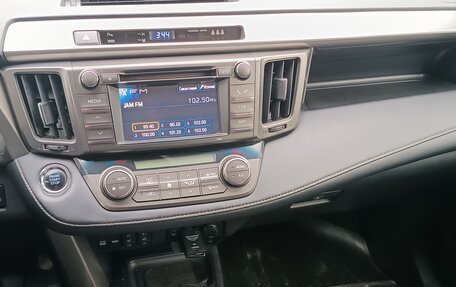 Toyota RAV4, 2013 год, 1 950 000 рублей, 15 фотография