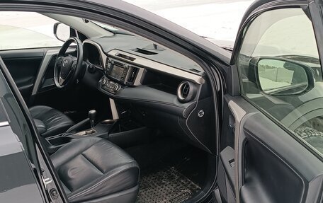 Toyota RAV4, 2013 год, 1 950 000 рублей, 7 фотография