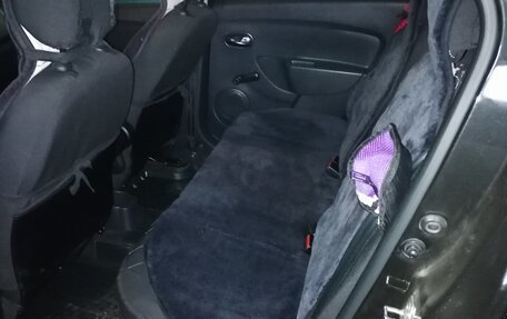 Renault Logan II, 2021 год, 1 200 000 рублей, 10 фотография