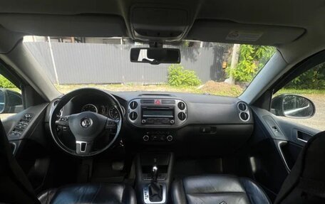 Volkswagen Tiguan I, 2011 год, 1 000 000 рублей, 3 фотография