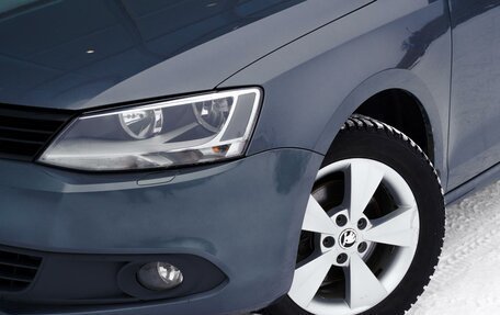 Volkswagen Jetta VI, 2011 год, 990 000 рублей, 6 фотография