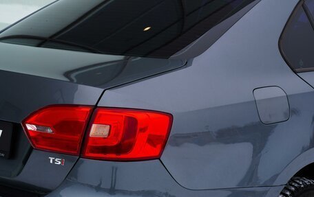 Volkswagen Jetta VI, 2011 год, 990 000 рублей, 7 фотография