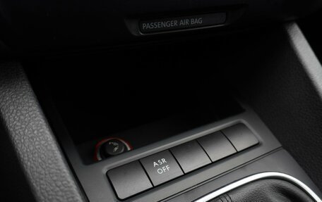 Volkswagen Jetta VI, 2011 год, 990 000 рублей, 22 фотография