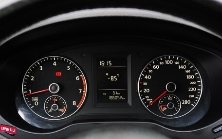 Volkswagen Jetta VI, 2011 год, 990 000 рублей, 18 фотография