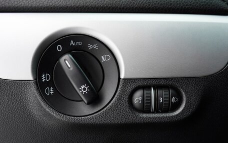 Volkswagen Jetta VI, 2011 год, 990 000 рублей, 25 фотография