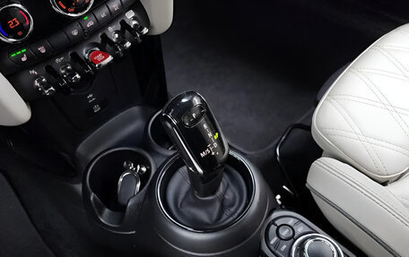 MINI Hatch, 2023 год, 2 610 000 рублей, 8 фотография