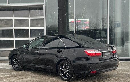Toyota Camry, 2017 год, 2 530 000 рублей, 2 фотография