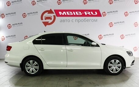 Volkswagen Jetta VI, 2015 год, 1 329 000 рублей, 3 фотография