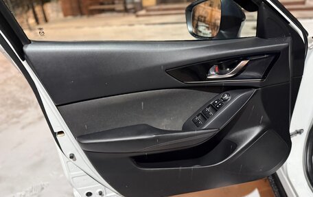 Mazda CX-4, 2022 год, 2 250 000 рублей, 5 фотография