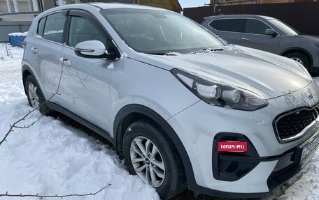 KIA Sportage IV рестайлинг, 2018 год, 2 100 000 рублей, 3 фотография