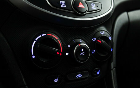 Hyundai Solaris II рестайлинг, 2016 год, 999 585 рублей, 15 фотография