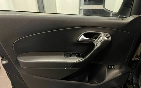 Volkswagen Polo VI (EU Market), 2011 год, 659 000 рублей, 17 фотография