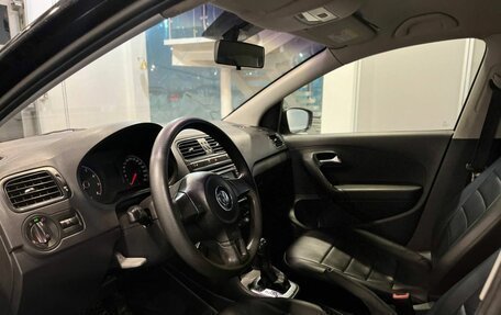 Volkswagen Polo VI (EU Market), 2011 год, 659 000 рублей, 18 фотография