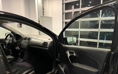 Volkswagen Polo VI (EU Market), 2011 год, 659 000 рублей, 22 фотография