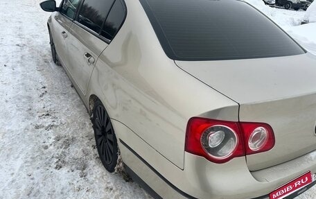 Volkswagen Passat B6, 2007 год, 595 000 рублей, 4 фотография