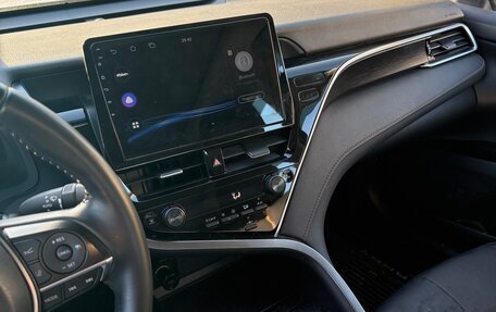 Toyota Camry, 2022 год, 4 000 000 рублей, 5 фотография