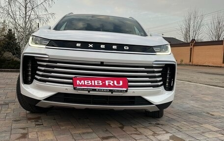 CheryExeed TXL, 2024 год, 3 050 000 рублей, 2 фотография