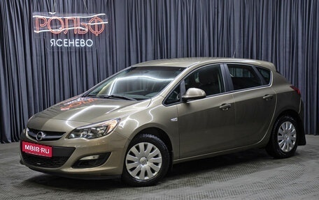 Opel Astra J, 2013 год, 898 000 рублей, 1 фотография