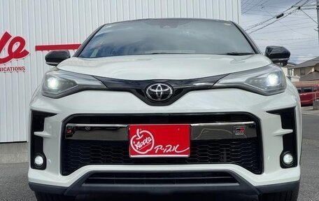 Toyota C-HR I рестайлинг, 2021 год, 1 873 000 рублей, 1 фотография