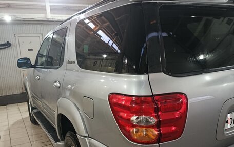 Toyota Sequoia II рестайлинг, 2001 год, 1 250 000 рублей, 2 фотография