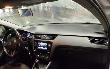 Skoda Octavia, 2020 год, 1 300 000 рублей, 11 фотография