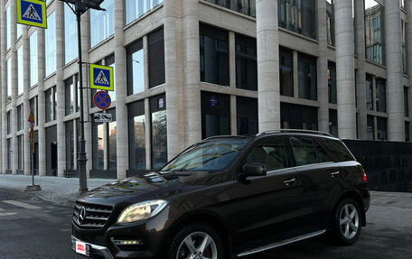 Mercedes-Benz M-Класс, 2013 год, 2 800 000 рублей, 2 фотография