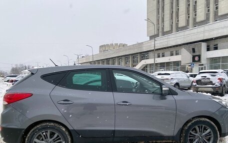 Hyundai ix35 I рестайлинг, 2014 год, 1 470 000 рублей, 2 фотография