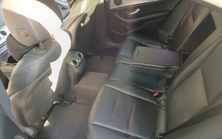 Mercedes-Benz E-Класс, 2019 год, 1 950 000 рублей, 13 фотография