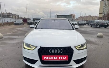 Audi A4, 2012 год, 1 100 000 рублей, 3 фотография