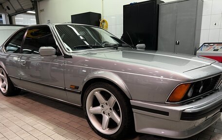 BMW 6 серия, 1987 год, 5 507 000 рублей, 19 фотография