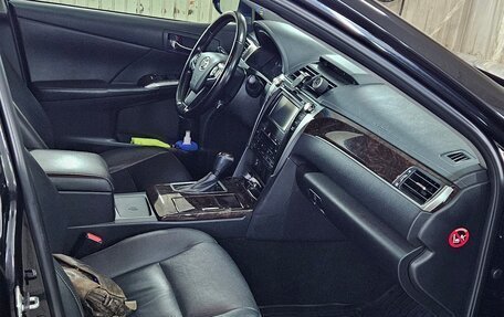 Toyota Camry, 2016 год, 2 200 000 рублей, 16 фотография