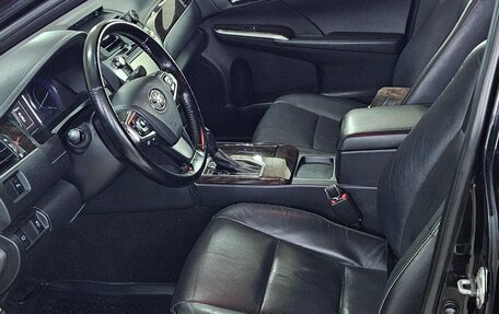 Toyota Camry, 2016 год, 2 200 000 рублей, 14 фотография