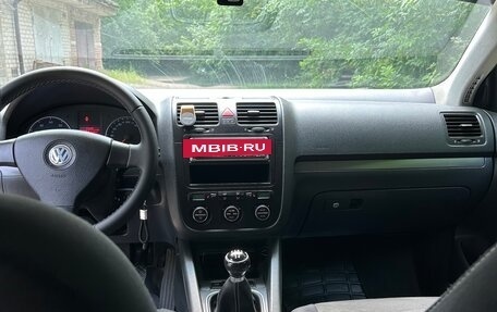 Volkswagen Jetta VI, 2006 год, 850 000 рублей, 3 фотография