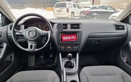 Volkswagen Jetta VI, 2013 год, 965 000 рублей, 7 фотография