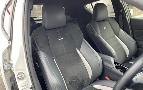 Toyota C-HR I рестайлинг, 2021 год, 1 873 000 рублей, 5 фотография