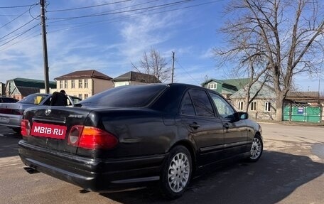 Mercedes-Benz E-Класс, 1997 год, 340 000 рублей, 5 фотография