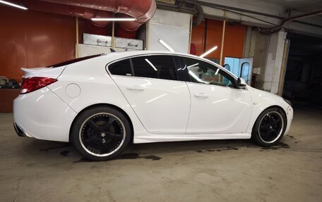 Opel Insignia OPC I рестайлинг, 2011 год, 1 000 000 рублей, 4 фотография