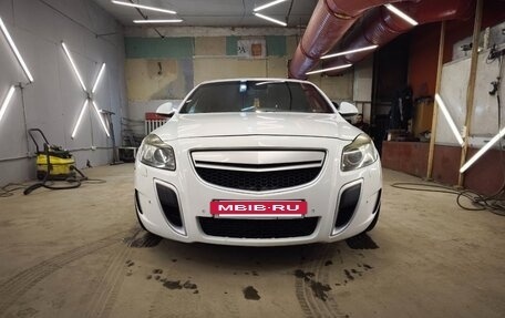 Opel Insignia OPC I рестайлинг, 2011 год, 1 000 000 рублей, 2 фотография