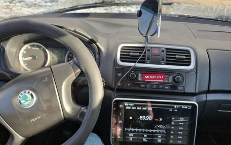 Skoda Fabia II, 2008 год, 290 000 рублей, 27 фотография