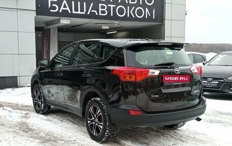 Toyota RAV4, 2014 год, 1 720 000 рублей, 6 фотография