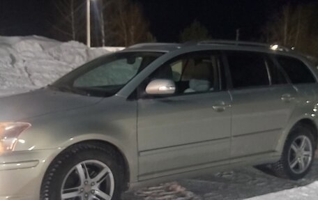 Toyota Avensis III рестайлинг, 2007 год, 500 000 рублей, 1 фотография