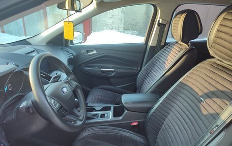 Ford Escape III, 2016 год, 1 350 000 рублей, 2 фотография