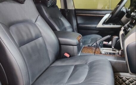 Toyota Land Cruiser 200, 2015 год, 4 500 000 рублей, 17 фотография